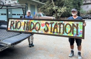 Rio Nido's Community Center has a new sign